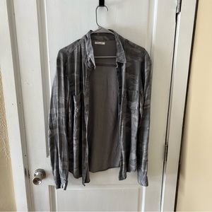 Maurice’s camo button up